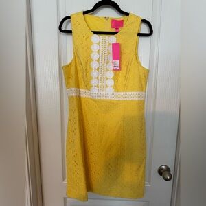 Lilly Pulitzer dress new with tags. Size 10.